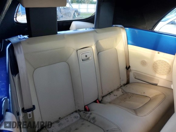 2007 Volkswagen Beetle with VIN 3VWSF31Y47M400970, listed as a Copart auction lot 75427664 with 67,318 mi miles and Non repairable. Bid and sale history available at DreamBid. Image 10.