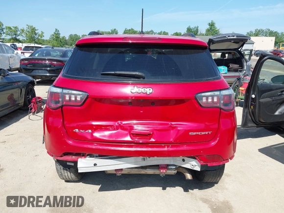 2017 Jeep Compass Sport z VIN 3C4NJDAB4HT642441, wystawiony jako IAAI lot #42564509 z przebiegiem 133 483 mil mil oraz . Historia ofert i sprzedaży dostępna na DreamBid. Obrazek 17.