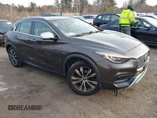 2017 Infiniti QX30 Luxury with VIN SJKCH5CR8HA034526, listed as a IAAI auction lot 41338947 with 67,166 mi miles. Bid and sale history available at carsss.com. Image 1.