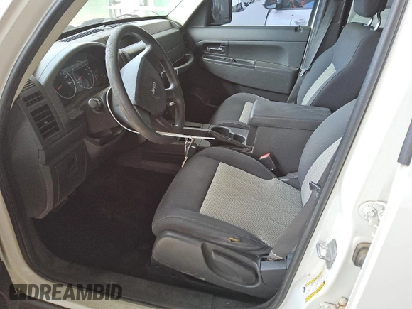 2010 Jeep Liberty Sport with VIN 1J4PN2GK5AW166722, listed as a Copart auction lot 49254645 with 175,781 mi miles and Clean Title. Bid and sale history available at carsss.com. Image 7.