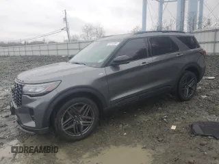 2025 Ford Explorer ST-Line z VIN 1FMUK8KH8SGA69702, wystawiony jako Copart lot #50140265 z przebiegiem 337 mil mil oraz Szkoda całkowita • Salvage title. Historia ofert i sprzedaży dostępna na DreamBid. Obrazek 1.