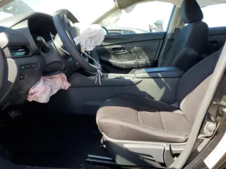 2025 Nissan Sentra S with VIN 3N1AB8BV3SY218578, listed as a Copart auction lot 48521795 with 8,200 mi miles and Salvage Title. Bid and sale history available at DreamBid. Image 7.