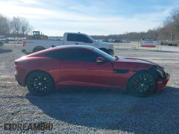 2015 Jaguar F-Type R z VIN SAJWA6DA6FMK21764, wystawiony jako IAAI lot #41406202 z przebiegiem 59 253 mil mil oraz . Historia ofert i sprzedaży dostępna na DreamBid. Obrazek 14.