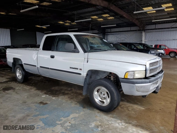 1998 Dodge Ram 1500 with VIN 1B7HF13Z9WJ114292, listed as a Copart auction lot 81652214 with 119,340 mi miles and Clean Title. Bid and sale history available at carsss.com. Image 4.