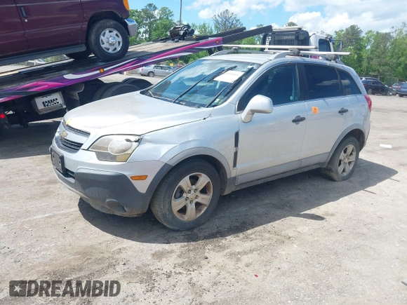 2014 Chevrolet Captiva Sport LS with VIN 3GNAL2EK2ES652899, listed as a IAAI auction lot 42191815 with 216,714 mi miles. Bid and sale history available at carsss.com. Image 2.