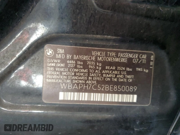2011 BMW 3 Series 328i z VIN WBAPH7C52BE850089, wystawiony jako Copart lot #60045065 z przebiegiem Nie podano mil oraz Szkoda całkowita • Salvage title. Historia ofert i sprzedaży dostępna na DreamBid. Obrazek 12.
