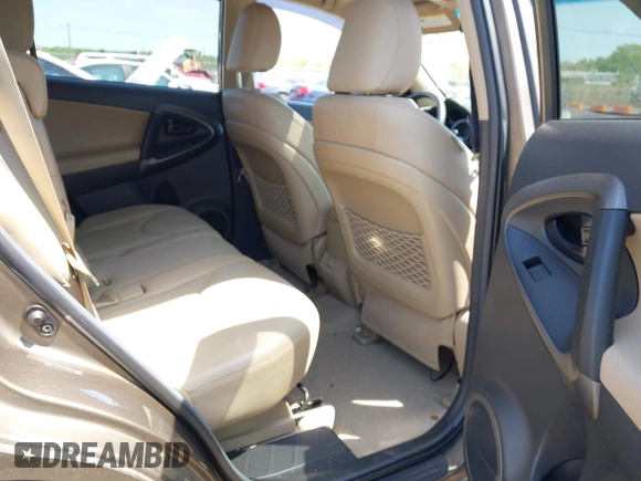 2012 Toyota RAV4 Limited с VIN 2T3DF4DV3CW212095, выставлен на аукционе IAAI как лот 42170300 с пробегом 108 713 миль миль и . История ставок и продаж доступна на DreamBid. Изображение 8.