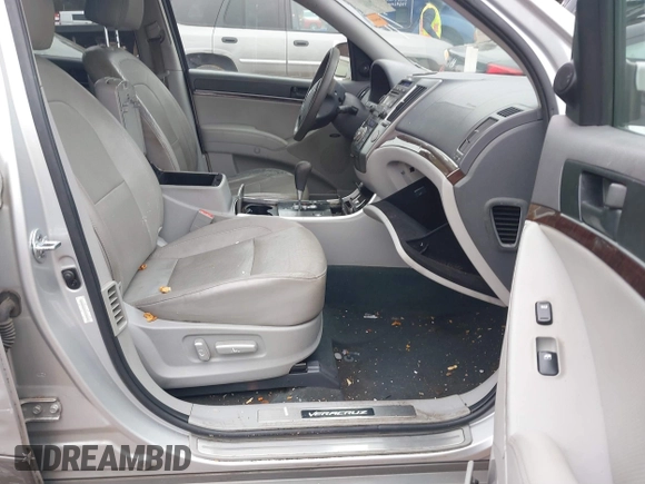2012 Hyundai Veracruz Limited with VIN KM8NU4CCXCU195458, listed as a IAAI auction lot 41378578 with 224,646 mi miles and . Bid and sale history available at DreamBid. Image 5.