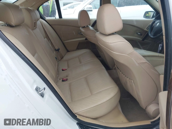 2007 BMW 5 Series 530xi with VIN WBANF73557CU28415, listed as a IAAI auction lot 41625567 with 191,140 mi miles and . Bid and sale history available at carsss.com. Image 8.