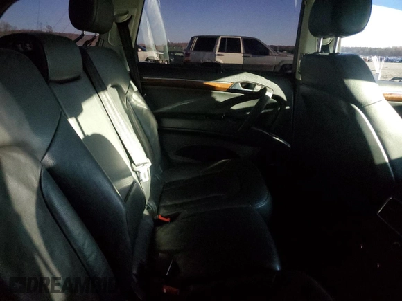 2008 Audi Q7 4.2L Premium with VIN WA1BV74L28D061548, listed as a Copart auction lot 89403945 with 172,076 mi miles and Clean Title. Bid and sale history available at carsss.com. Image 11.