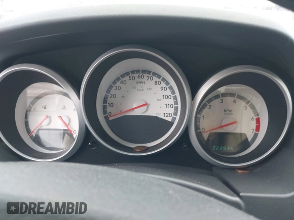 2008 Dodge Grand Caravan SXT with VIN 2D8HN54P88R706791, listed as a IAAI auction lot 42019935 with 222,835 mi miles and . Bid and sale history available at DreamBid. Image 7.