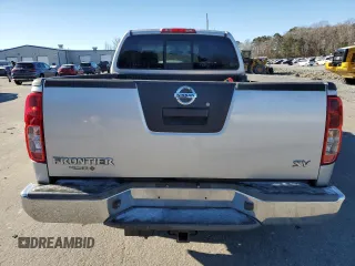 2012 Nissan Frontier SV z VIN 1N6AD0CU8CC448462, wystawiony jako Copart lot #46103195 z przebiegiem 58 332 mil mil oraz Szkoda całkowita • Salvage title. Historia ofert i sprzedaży dostępna na DreamBid. Obrazek 6.