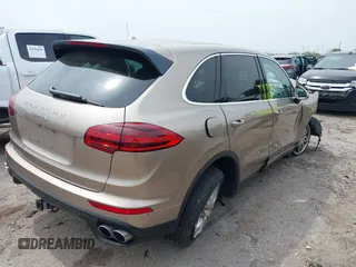 2015 Porsche Cayenne S z VIN WP1AB2A29FLA59662, wystawiony jako IAAI lot #41892021 z przebiegiem 134 687 mil mil oraz . Historia ofert i sprzedaży dostępna na DreamBid. Obrazek 4.