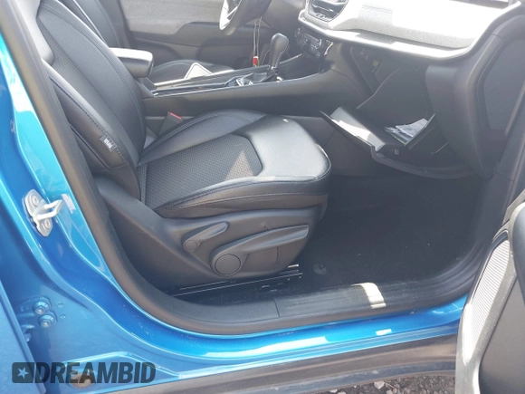 2024 Jeep Compass Latitude with VIN 3C4NJDBN8RT119496, listed as a IAAI auction lot 42608637 with 32,417 mi miles and . Bid and sale history available at DreamBid. Image 5.