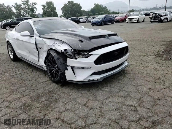 2021 Ford Mustang GT z VIN 1FA6P8CF7M5154451, wystawiony jako Copart lot #59484465 z przebiegiem 26 817 mil mil oraz Szkoda całkowita • Salvage title. Historia ofert i sprzedaży dostępna na DreamBid. Obrazek 13.