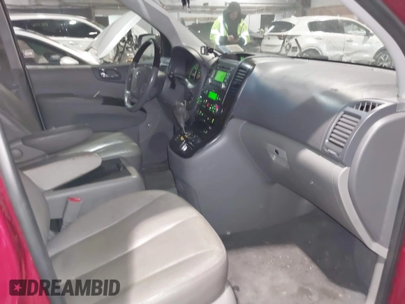 2014 Kia Sedona EX with VIN KNDMH4C74E6547870, listed as a IAAI auction lot 41403040 with 156,005 mi miles. Bid and sale history available at carsss.com. Image 5.