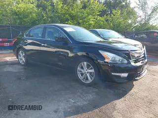 2013 Nissan Altima SV with VIN 1N4AL3AP5DC147854, listed as a IAAI auction lot 42464370 with 122,522 mi miles and . Bid and sale history available at DreamBid. Image 1.