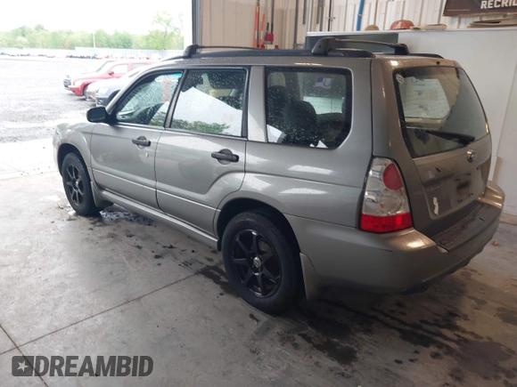 2006 Subaru Forester 2.5 X with VIN JF1SG63676H754312, listed as a IAAI auction lot 42203047 with 82,168 mi miles. Bid and sale history available at carsss.com. Image 3.