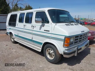 1992 Dodge Cargo with VIN 2B6HB21Y7NK162201, listed as a IAAI auction lot 41861769 with 126,382 mi miles and . Bid and sale history available at carsss.com. Image 1.