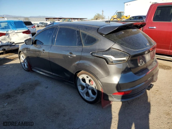 2017 Ford Focus ST with VIN 1FADP3L99HL246117, listed as a Copart auction lot 45668595 with 84,174 mi miles and Salvage Title. Bid and sale history available at carsss.com. Image 2.
