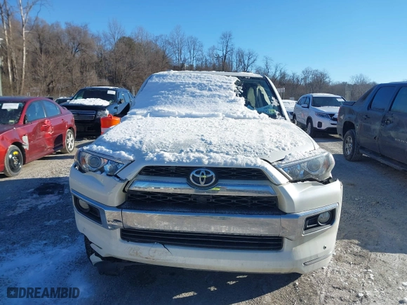 2017 Toyota 4Runner SR5 with VIN JTEBU5JR4H5472980, listed as a IAAI auction lot 41344927 with 110,712 mi miles. Bid and sale history available at carsss.com. Image 12.