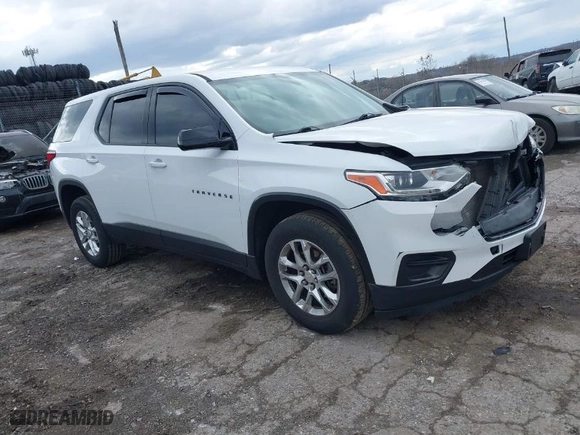 2019 Chevrolet Traverse LS with VIN 1GNERFKW8KJ242877, listed as a IAAI auction lot 41891570 with 67,982 mi miles. Bid and sale history available at carsss.com. Image 1.