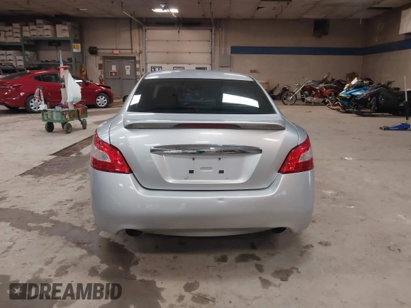 2011 Nissan Maxima SV with VIN 1N4AA5AP4BC802777, listed as a IAAI auction lot 42183339 with 164,807 mi miles and . Bid and sale history available at DreamBid. Image 15.