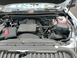 2024 Chevrolet Silverado 2500HD z VIN 1GB3YLE75RF248014, wystawiony jako Copart lot #87429984 z przebiegiem Nie podano mil oraz Szkoda całkowita • Salvage title. Historia ofert i sprzedaży dostępna na DreamBid. Obrazek 13.