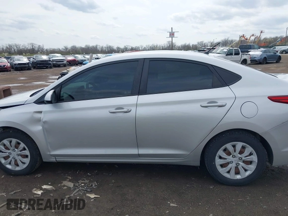 2019 Hyundai Accent SE with VIN 3KPC24A35KE052161, listed as a IAAI auction lot 41916742 with 132,363 mi miles. Bid and sale history available at carsss.com. Image 14.
