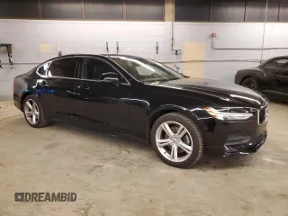 2019 Volvo S90 Momentum with VIN LVY102MK4KP096892, listed as a Copart auction lot 87326264 with 128,865 mi miles and Clean Title. Bid and sale history available at carsss.com. Image 4.