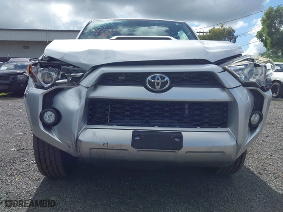 2017 Toyota 4Runner SR5 with VIN JTEBU5JR1H5443565, listed as a IAAI auction lot 41503001 with 57,183 mi miles. Bid and sale history available at carsss.com. Image 6.