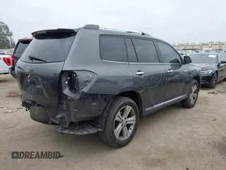 2011 Toyota Highlander Limited with VIN 5TDYK3EH3BS028078, listed as a IAAI auction lot 42098186 with 137,261 mi miles and . Bid and sale history available at DreamBid. Image 4.