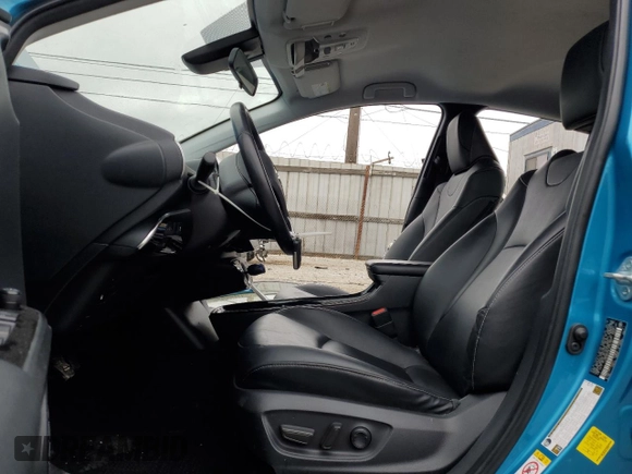 2020 Toyota Prius LE with VIN JTDKARFP3L3137757, listed as a Copart auction lot 55695845 with 189,195 mi miles and Salvage Title. Bid and sale history available at DreamBid. Image 7.