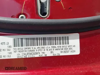 2014 Jeep Patriot Latitude with VIN 1C4NJRFB0ED628074, listed as a IAAI auction lot 41946451 with 92,118 mi miles and . Bid and sale history available at carsss.com. Image 9.
