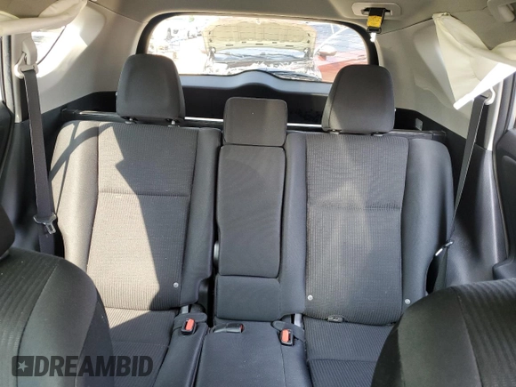 2017 Toyota RAV4 LE z VIN 2T3BFREVXHW599125, wystawiony jako Copart lot #60498995 z przebiegiem 119 575 mil mil oraz Szkoda całkowita • Salvage title. Historia ofert i sprzedaży dostępna na DreamBid. Obrazek 10.