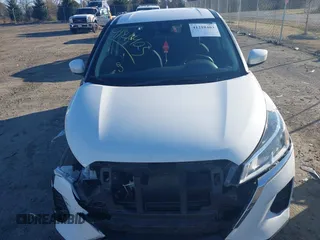 2022 Nissan Kicks S z VIN 3N1CP5BV7NL493025, wystawiony jako IAAI lot #41210403 z przebiegiem 43 549 mil mil oraz . Historia ofert i sprzedaży dostępna na DreamBid. Obrazek 13.