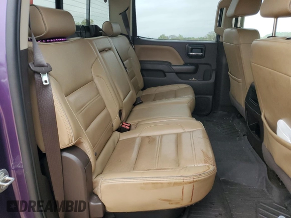 2017 GMC Sierra 2500HD Denali z VIN 1GT12UEG4HF127967, wystawiony jako Copart lot #51812665 z przebiegiem Nie podano mil oraz Szkoda całkowita • Salvage title. Historia ofert i sprzedaży dostępna na DreamBid. Obrazek 10.