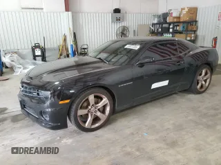 2011 Chevrolet Camaro 2SS z VIN 2G1FK1EJ5B9186275, wystawiony jako Copart lot #53023355 z przebiegiem 200 299 mil mil oraz Szkoda całkowita • Salvage title. Historia ofert i sprzedaży dostępna na DreamBid. Obrazek 1.