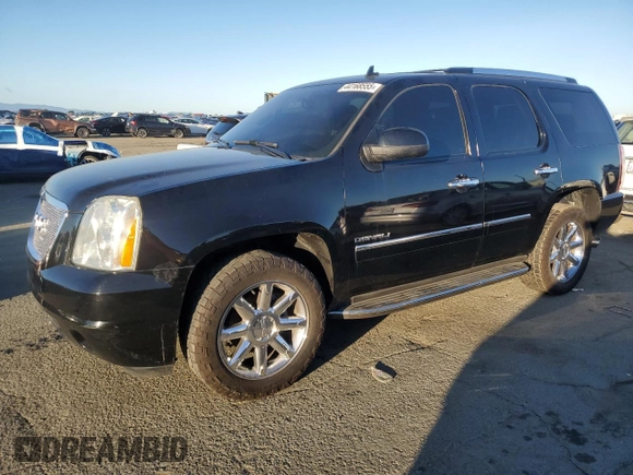 2011 GMC Yukon Denali with VIN 1GKS1EEF9BR259735, listed as a Copart auction lot 44168555 with 0 mi miles and Clean Title. Bid and sale history available at carsss.com. Image 1.