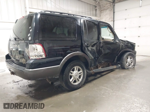 2005 Ford Expedition Special Service with VIN 1FMPU16515LA85217, listed as a IAAI auction lot 42238830 with 246,831 mi miles and . Bid and sale history available at DreamBid. Image 4.