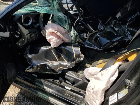 2010 Ford Mustang GT с VIN 1ZVBP8CH3A5179849, выставлен на аукционе Copart как лот 51677155 с пробегом Не указан миль и Списание • Salvage title. История ставок и продаж доступна на DreamBid. Изображение 7.