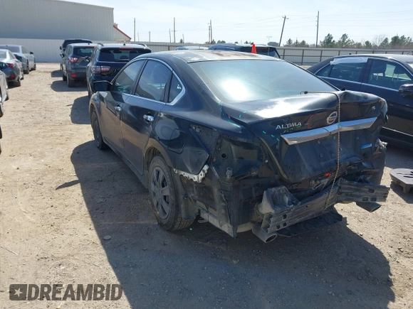 2014 Nissan Altima 2.5 S with VIN 1N4AL3AP8EN342739, listed as a IAAI auction lot 41722517 with 237,536 mi miles. Bid and sale history available at carsss.com. Image 3.