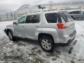 2010 GMC Terrain SLE-1 z VIN 2CTALBEW9A6260351, wystawiony jako Copart lot #86470194 z przebiegiem 46 906 mil mil oraz Szkoda całkowita • Salvage title. Historia ofert i sprzedaży dostępna na DreamBid. Obrazek 2.