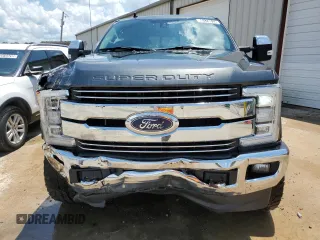 2019 Ford F-250 XL with VIN 1FT7W2B68KED50363, listed as a Copart auction lot 60173615 with 146,064 mi miles and Clean title. Bid and sale history available at DreamBid. Image 5.