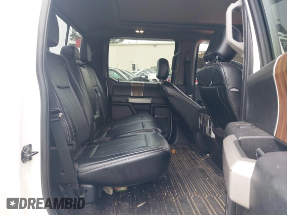 2018 Ford F-150 XL with VIN 1FTEW1E54JFC35059, listed as a IAAI auction lot 40938830 with 189,942 mi miles. Bid and sale history available at carsss.com. Image 8.