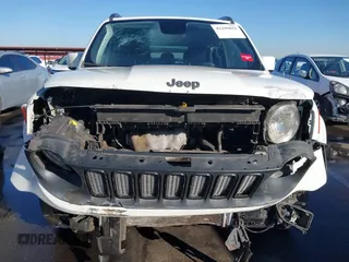 2018 Jeep Renegade Altitude z VIN ZACCJABB5JPH39312, wystawiony jako IAAI lot #41299852 z przebiegiem 81 019 mil mil oraz . Historia ofert i sprzedaży dostępna na DreamBid. Obrazek 6.