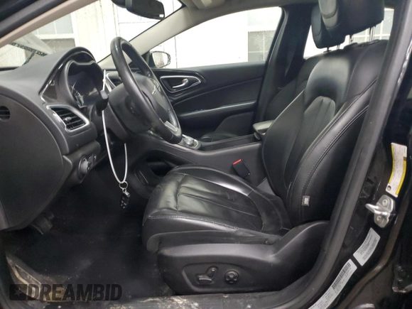2015 Chrysler 200 C with VIN 1C3CCCCB3FN735557, listed as a Copart auction lot 46128545 with 100,689 mi miles and Clean Title. Bid and sale history available at carsss.com. Image 7.