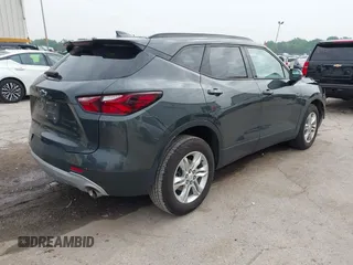 2019 Chevrolet Blazer with VIN 3GNKBGRS8KS694570, listed as a IAAI auction lot 42436829 with 97,959 mi miles and . Bid and sale history available at DreamBid. Image 4.