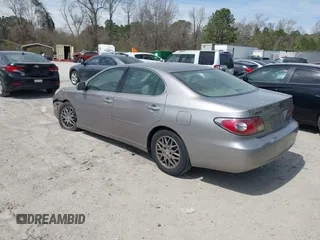 2004 Lexus ES 350 with VIN JTHBA30G645035458, listed as a IAAI auction lot 41850177 with 134,806 mi miles and . Bid and sale history available at DreamBid. Image 3.