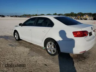 2014 Volkswagen Jetta TDI w/Premium with VIN 3VW3L7AJ3EM418221, listed as a Copart auction lot 81788464 with 151,875 mi miles and Salvage title. Bid and sale history available at DreamBid. Image 2.